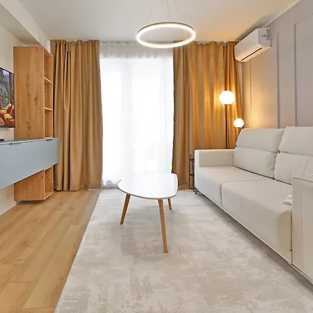 Apartament Ada Homes Coresi 304